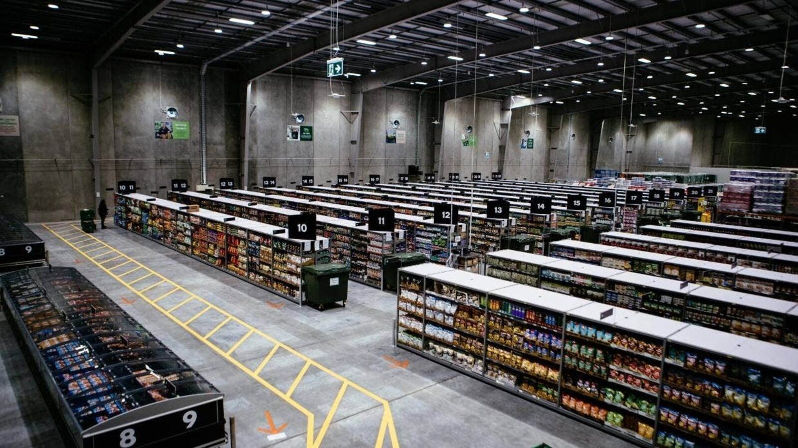 Freshful își extinde rapid rețeaua de magazine „dark store”, cu livrare în doar 30 de minute Freshful, hipermarketul 100% online, accelerează expansiunea în România prin magazinele de tip „dark store”, optimizate pentru livrări rapide