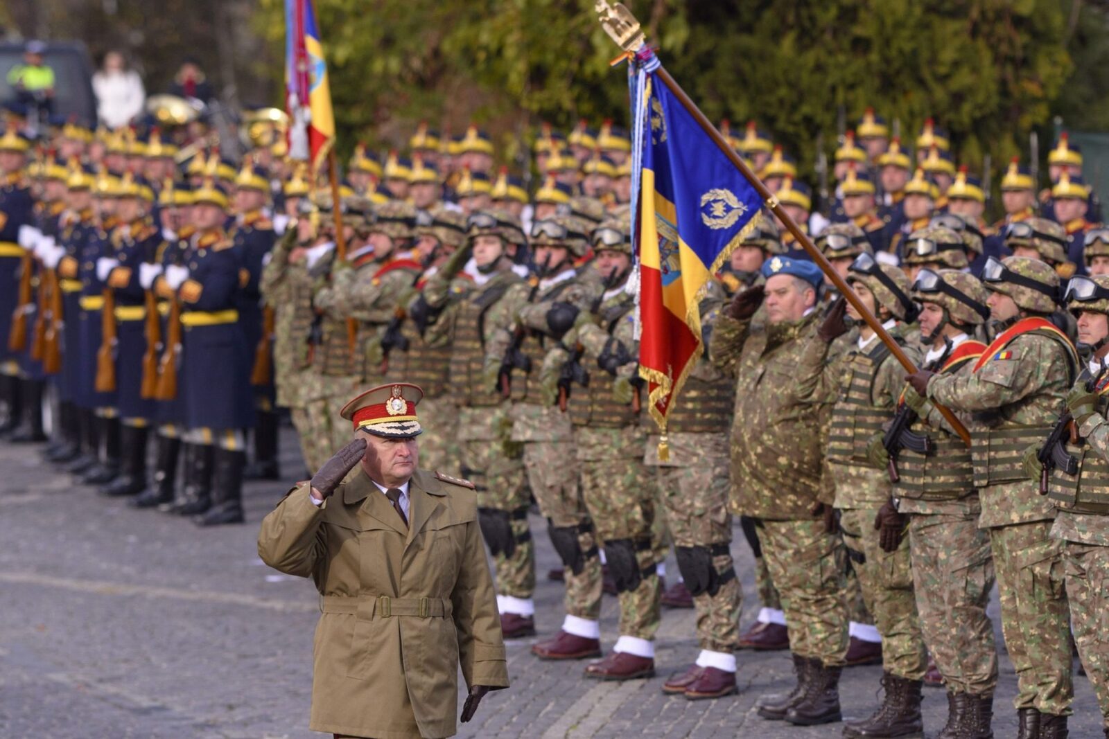 Înscrieri și recrutare, fără sporuri salariale, au debutat