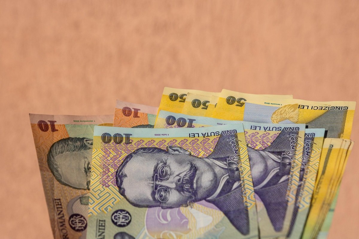 Pensionari: Ajutor de 100 lei de la stat, înainte de Paște 2026