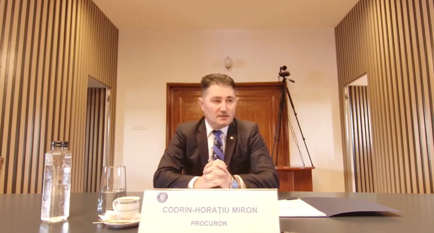 Încep audierile pentru șefia DIICOT: Codrin Miron a fost primul candidat audiat de CSM Secția pentru procurori a Consiliului Superior al Magistraturii (CSM) a dat startul marți audierilor candidaților pentru funcțiile de conducere din marile parchete, respectiv Parchetul General, Direcția Națională Anticorupție (DNA) și Direcția de Investigare a Infracțiunilor de Criminalitate Organizată și Terorism (DIICOT)