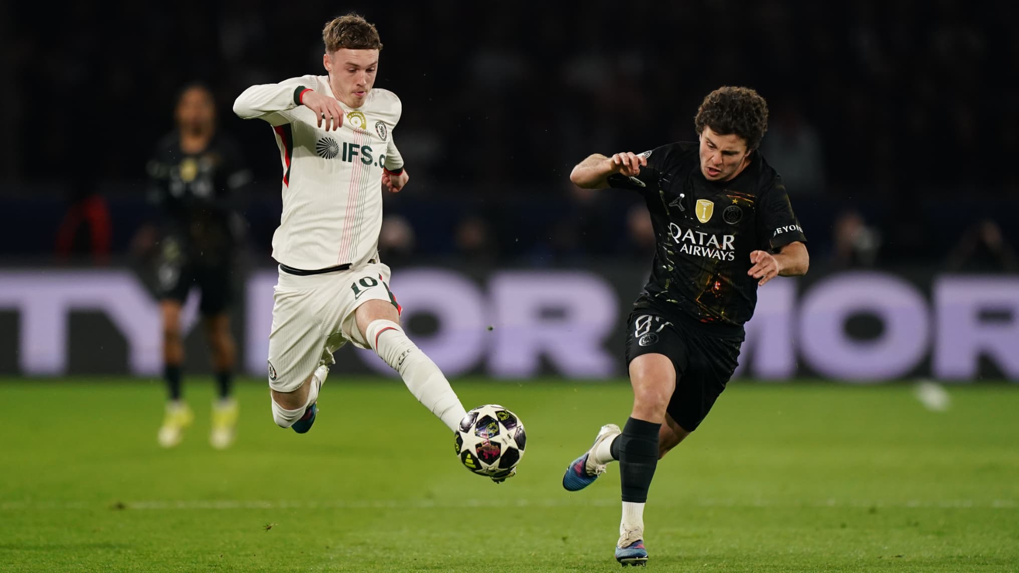 Barcola dă tonul! psg, în avantaj la duelul din optimi