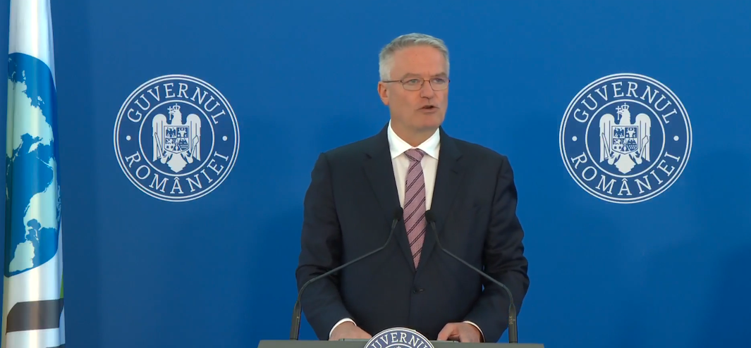România, aproape de aderarea la OCDE: Invitația ar putea veni în vară România se află într-o etapă avansată a procesului de aderare la Organizația pentru Cooperare și Dezvoltare Economică (OCDE)