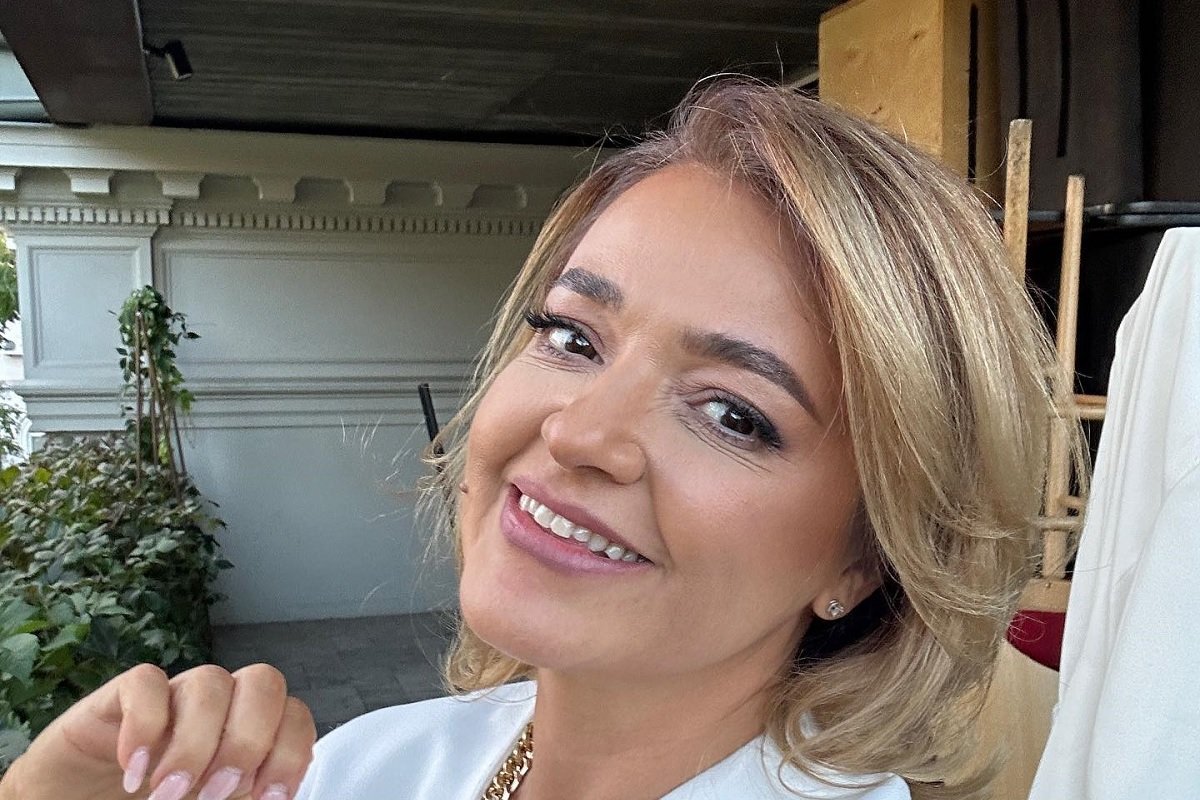 Cristina Bâtlan își prezintă casa amenajată în stil japonez, un spațiu dedicat echilibrului și simplității Cristina Bâtlan, cunoscută pentru participarea sa în emisiunea „Imperiul Leilor”, și-a deschis porțile locuinței pentru a împărtăși detalii despre amenajarea acesteia