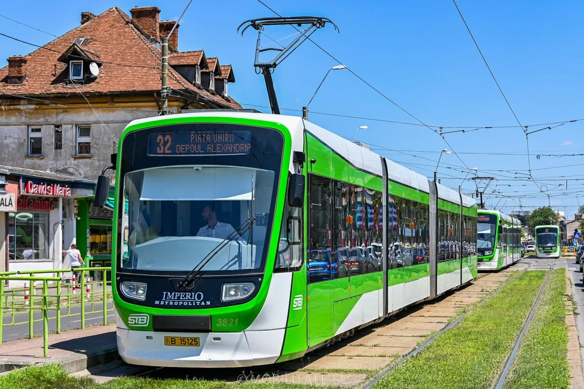 Reparații urgente pentru linia de tramvai 32, una dintre cele mai circulate din București Linia 32 de tramvai din București, a doua ca aglomerație după linia 41, va intra în proces de reabilitare