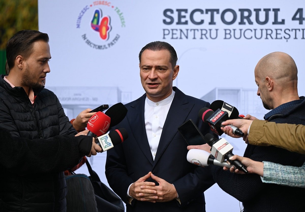 Băluță salută reducerea de personal din Primărie, cu o condiție Primarul Sectorului 4, Daniel Băluță, a declarat că reducerea schemei de personal la nivelul Municipalității este o mișcare pozitivă