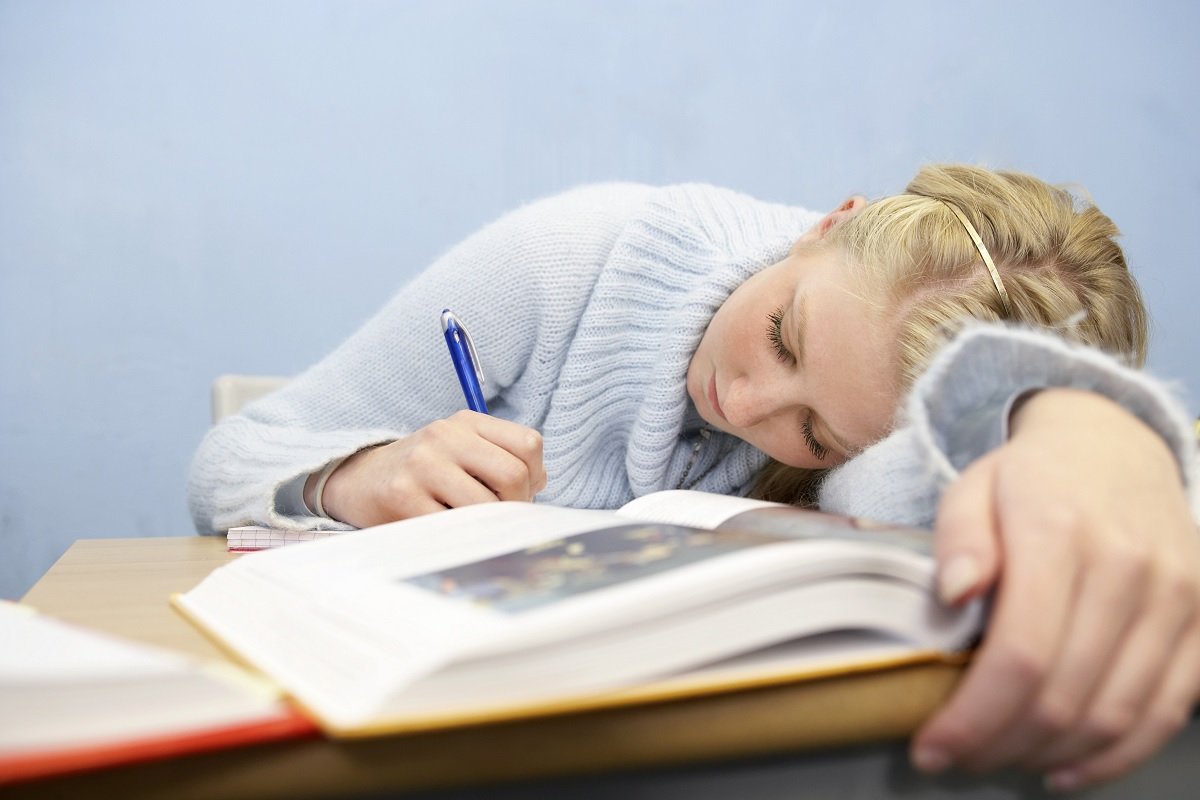 Ora de începere a cursurilor la 9:00: Recomandarea medicilor pentru elevi Adolescenții ar putea beneficia de o schimbare majoră în programul școlar, potrivit recomandărilor specialiștilor din Franța