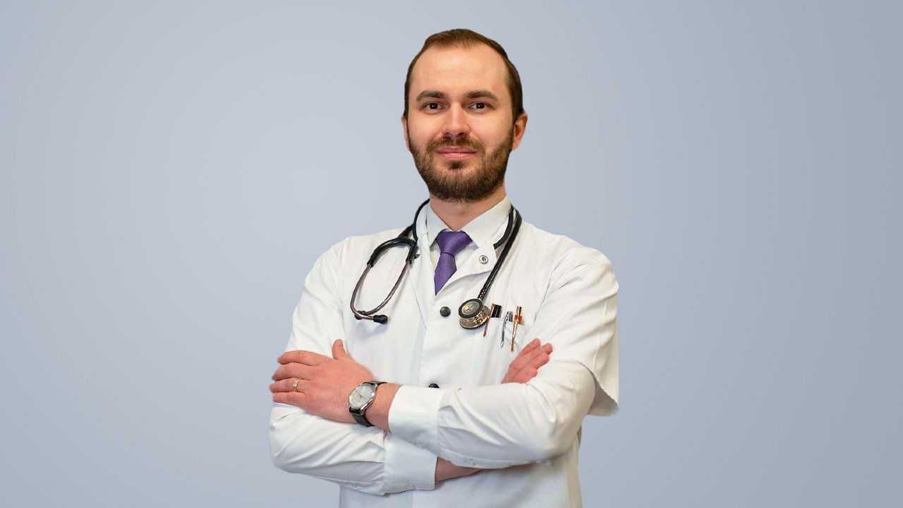 Migrena, o afecțiune neurologică invalidantă care afectează milioane de români, nu este doar o simplă durere de cap