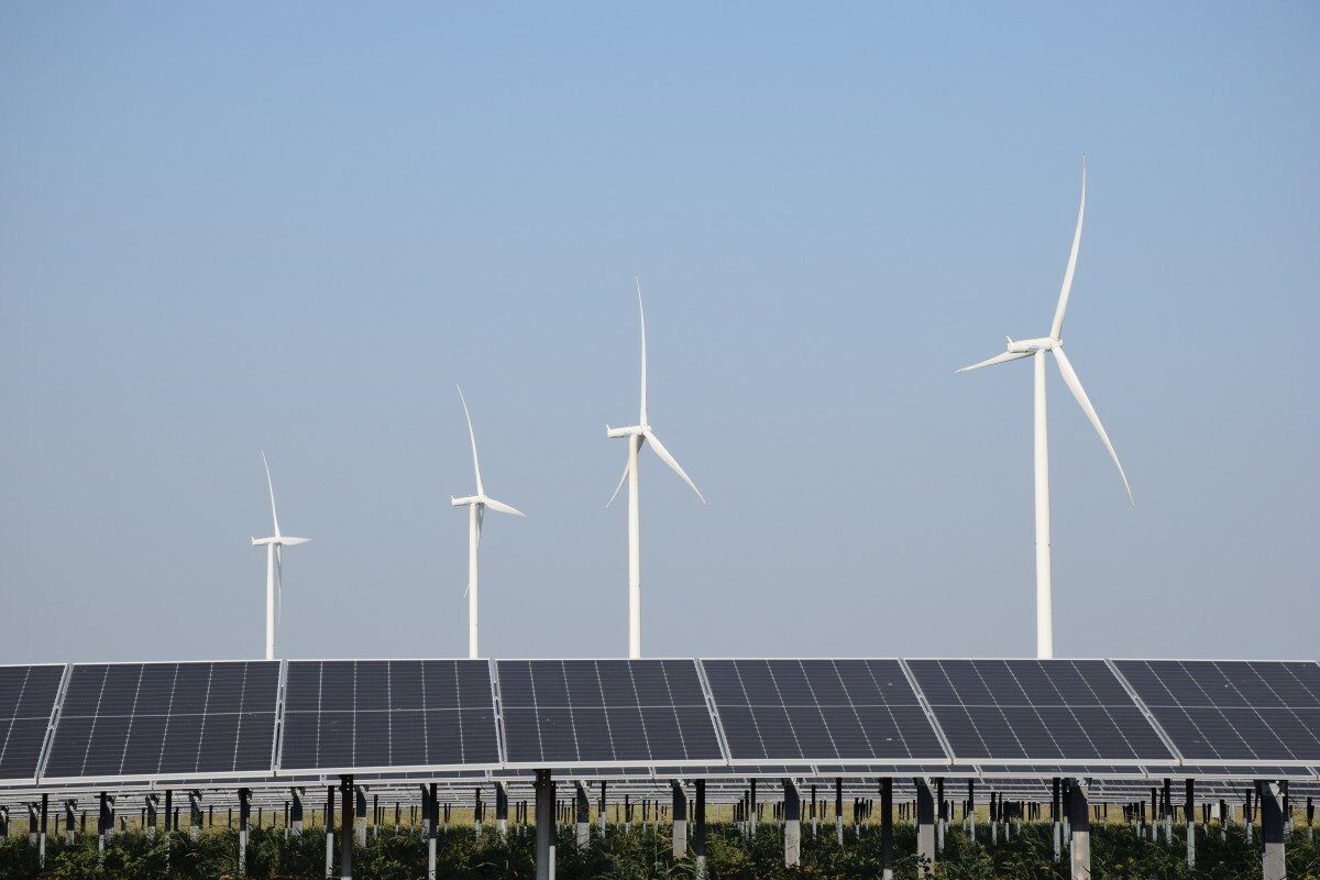 Piața Europeană de Energie, Testată de Geopolitică: Prețurile Electrice Rezistă, Spre Deosebire de Gaz Piața de electricitate europeană se confruntă cu primul test major de stres geopolitic de la criza energetică din 2022, potrivit informațiilor Bloomberg, citate de Agerpres