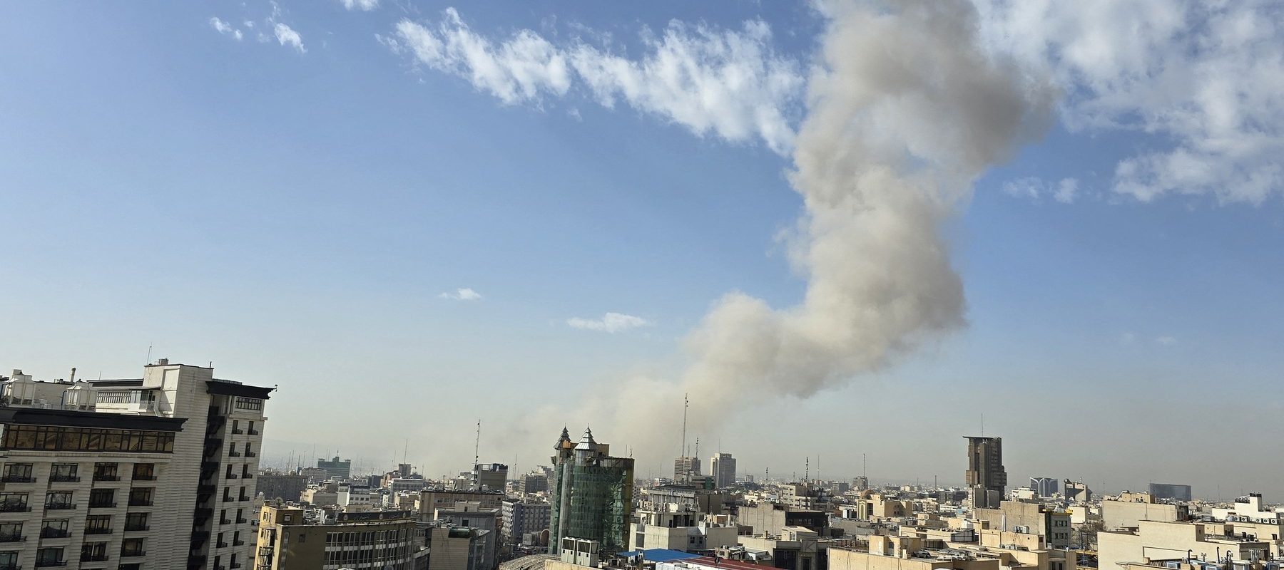 Costuri astronomice: Războiul din Iran a golit visteria americană cu miliarde de dolari Primele zile de conflict cu Iranul au generat cheltuieli colosale pentru Statele Unite