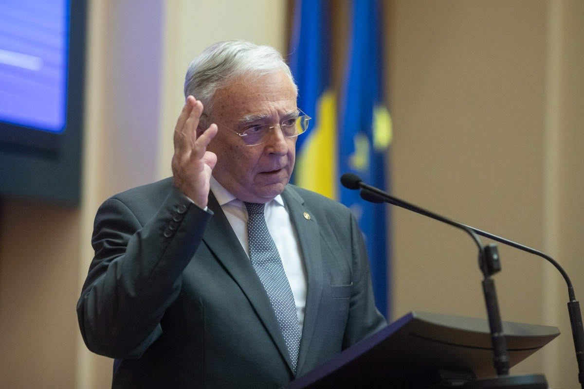 Isărescu avertizează asupra impactului economic al conflictului din Orientul Mijlociu București – Guvernatorul Băncii Naționale a României (BNR), Mugur Isărescu, a subliniat, luni, posibilele consecințe economice grave ale prelungirii conflictului din Orientul Mijlociu