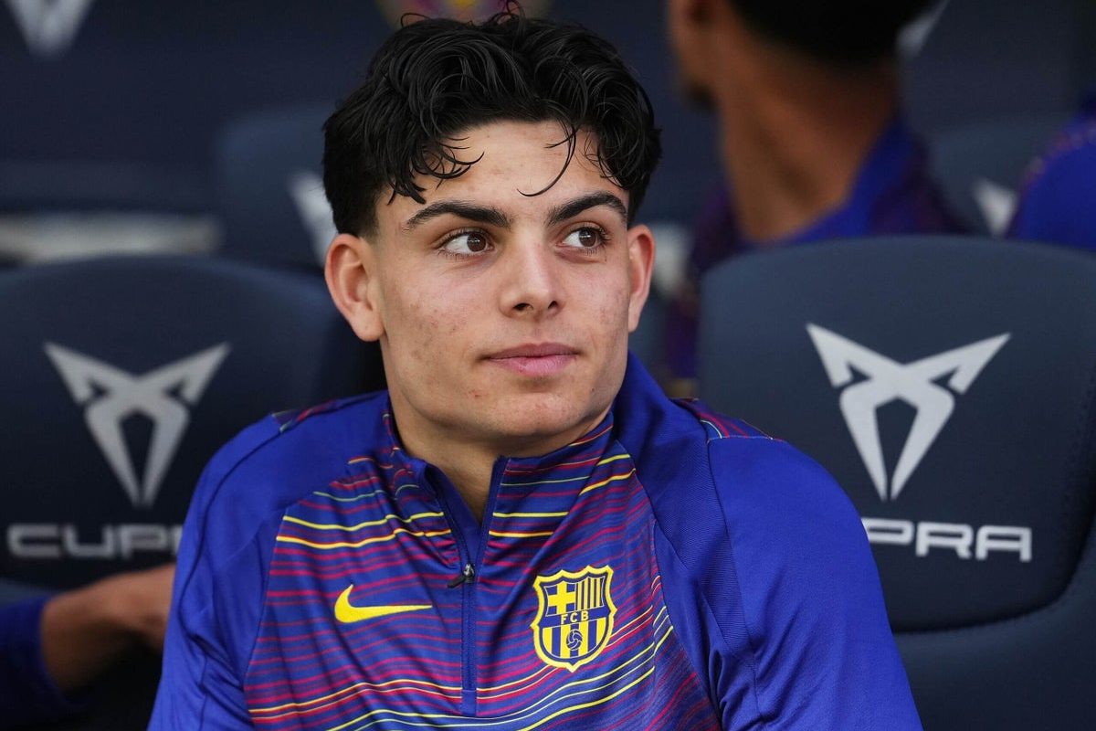 Șoc la Barcelona: Un nou „Lahm” la La Masia, zice Flick!