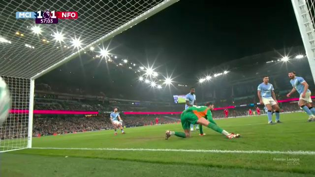 S-a marcat golul sezonului în Premier League! Donnarumma n-a înțeles nimic