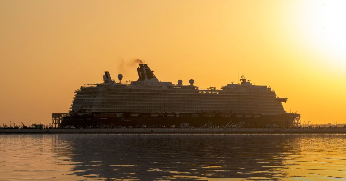 Haos în Golful Persic: Mii de turiști au rămas blocați pe nave de croazieră în Dubai, Abu Dhabi și Doha
