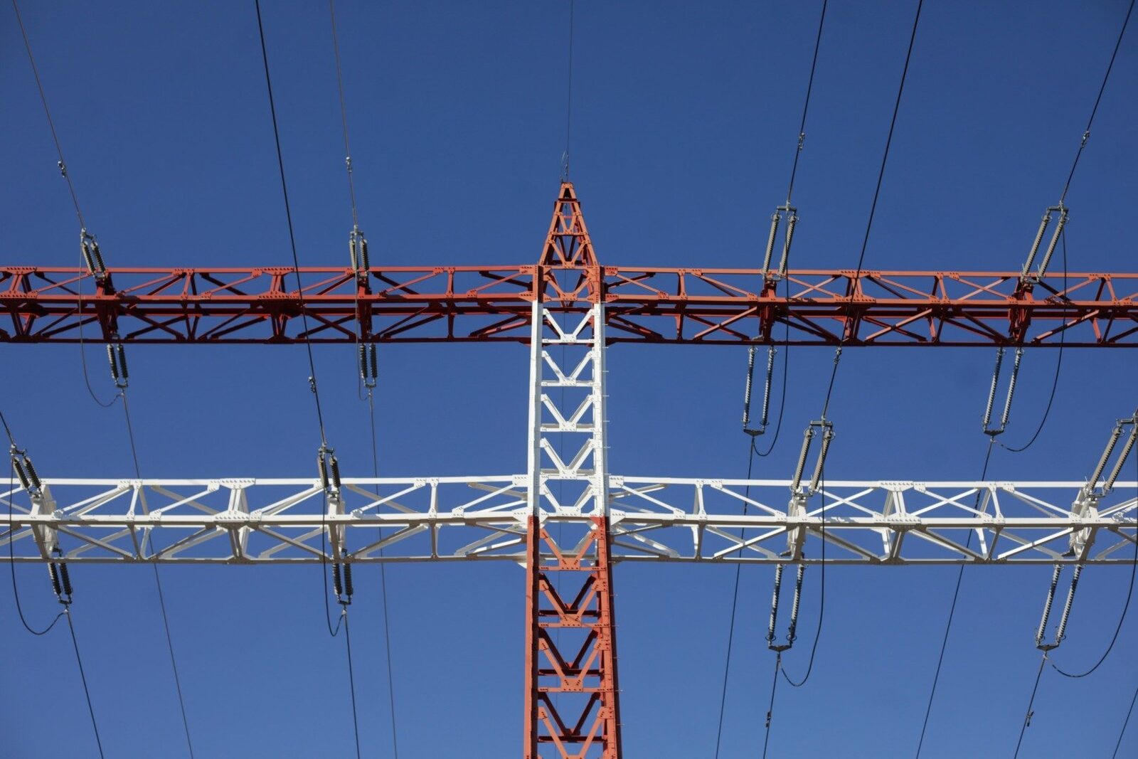 Chișinău instituie starea de alertă energetică pentru două luni Guvernul Republicii Moldova a aprobat, miercuri, 4 martie, instituirea stării de alertă în sectorul energetic