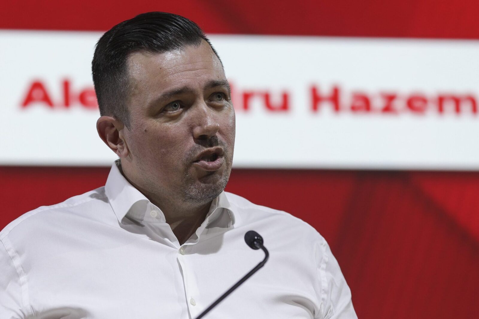 Șeful PSD Sector 4 cere anonimizarea numelui dintr-o investigație jurnalistică Alexandru Hazem Kansou, administrator public al Sectorului 4 și președinte interimar al PSD Sector 4, solicită anonimizarea numelui său dintr-o investigație publicată de Buletin de București în vara anului trecut
