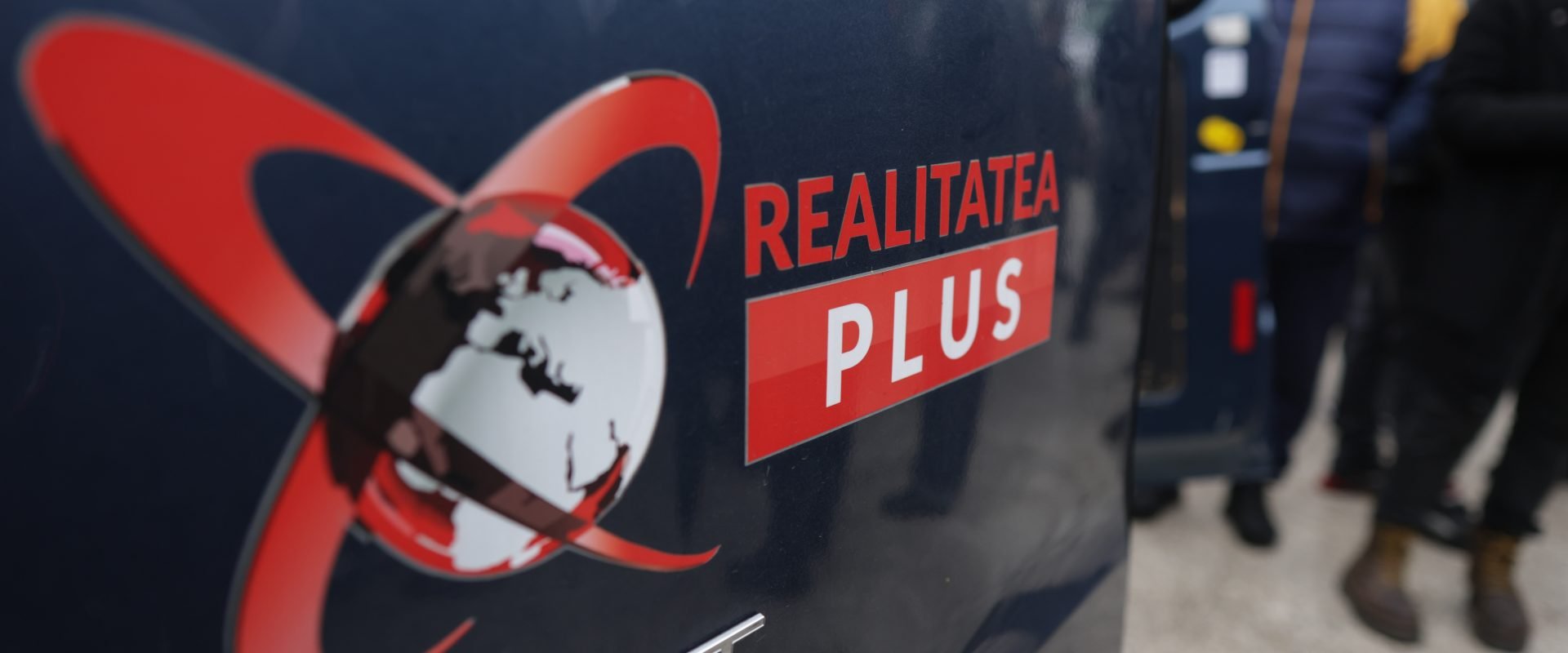 Afaceri suspecte la Realitatea Plus: ANAF investighează transferuri masive de fonduri Agenția Națională de Administrare Fiscală (ANAF) investighează un grup de firme controlat de omul de afaceri Maricel Păcuraru, proprietarul și administratorul postului TV Realitatea Plus, suspectat de transferuri semnificative de fonduri către persoane fizice afiliate