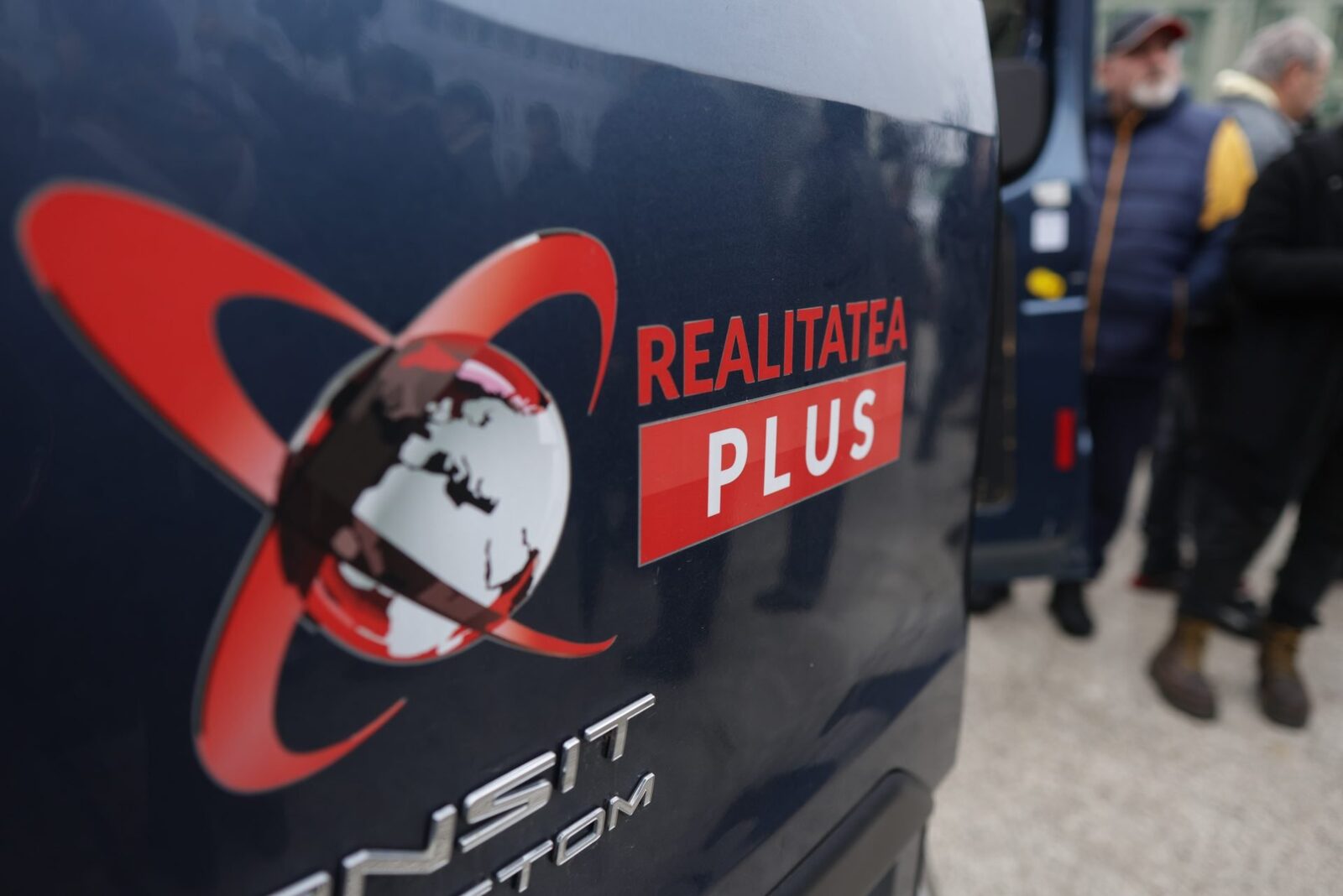 Afaceri suspecte la Realitatea Plus: ANAF investighează transferuri masive de fonduri Agenția Națională de Administrare Fiscală (ANAF) investighează un grup de firme controlat de omul de afaceri Maricel Păcuraru, proprietarul și administratorul postului TV Realitatea Plus, suspectat de transferuri semnificative de fonduri către persoane fizice afiliate