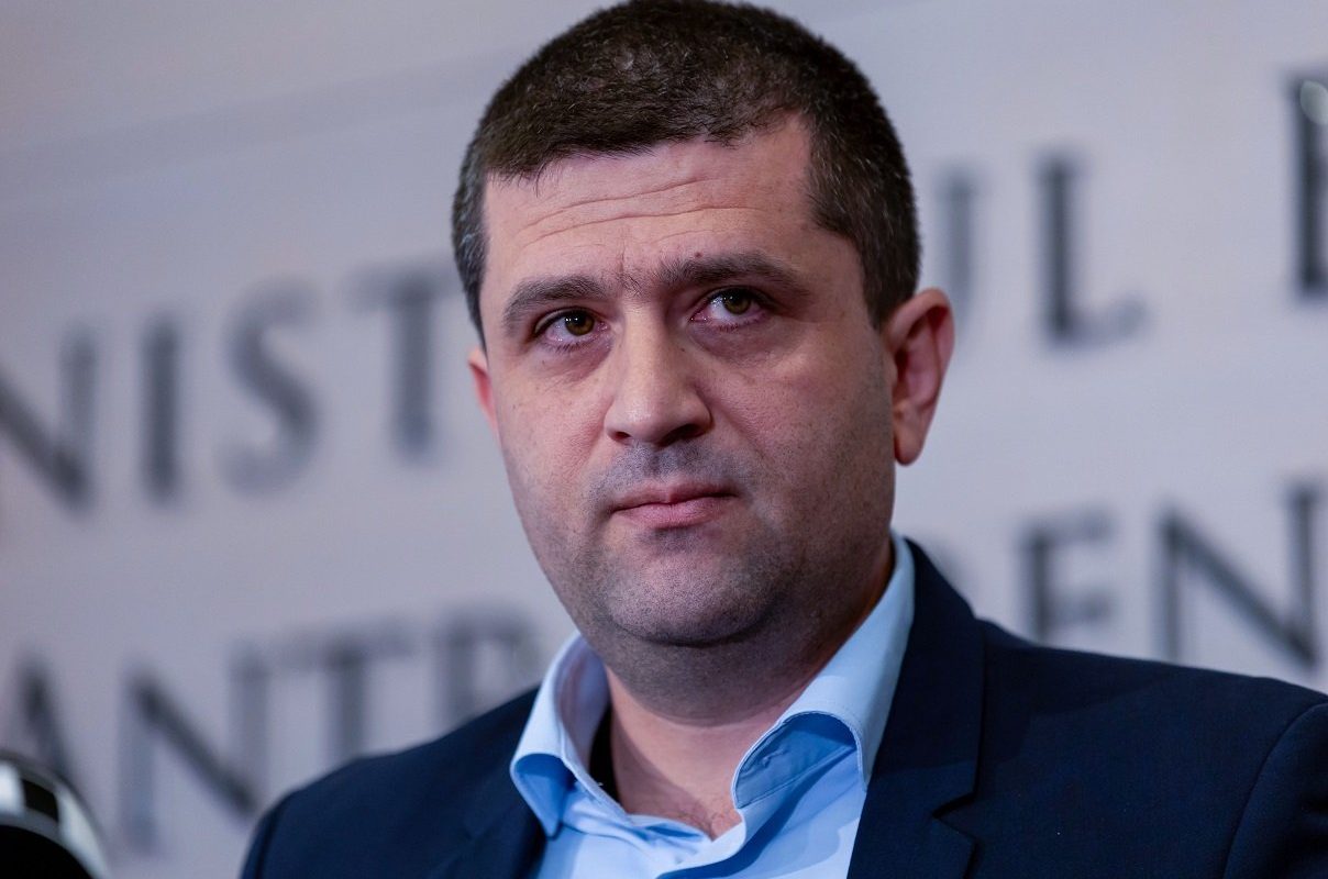 Deveselu, piesa centrală a securității României, conform ministrului Apărării Ministrul Apărării Naționale, Radu Miruță, a subliniat importanța strategică a scutului antirachetă de la Deveselu, descriindu-l drept un element crucial de descurajare și securitate