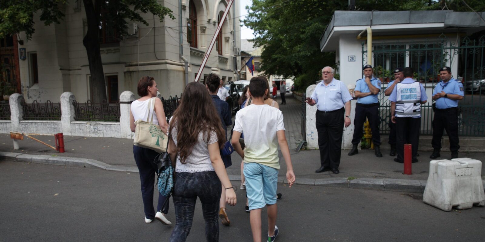 Simulările la bacalaureat, umbrite de greva profesorilor: Unii elevi, dezavantajați Bucureștiul se confruntă cu o mobilizare sindicală care a afectat simulările examenului de bacalaureat în mai multe școli