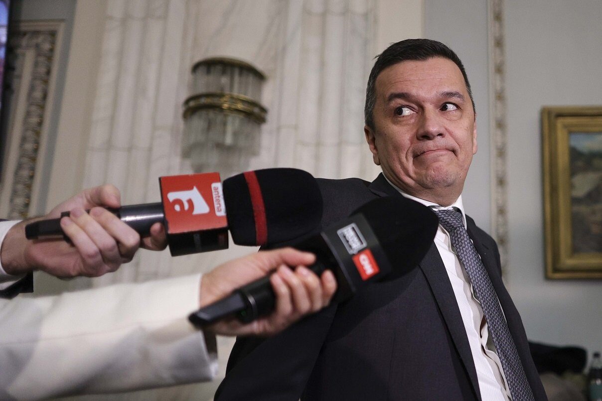 PSD anunță succesul impunerii „pachetului de solidaritate”, dar recunoaște tensiunile Președintele Partidului Social Democrat (PSD), a declarat joi, 19 martie, că social-democrații au obținut impunerea integrală a „pachetului de solidaritate”