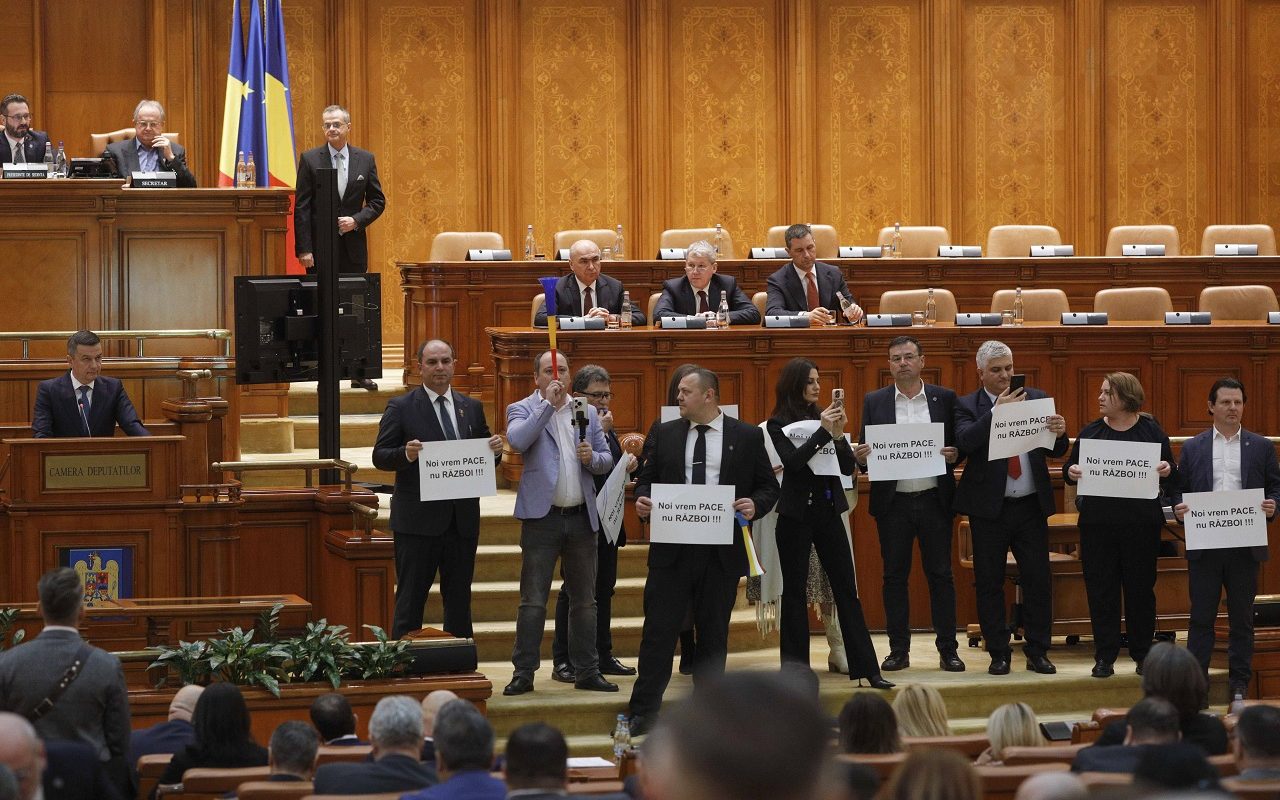Alina Gorghiu: Sancțiuni pentru parlamentarii sos România care au perturbat lucrările plenului