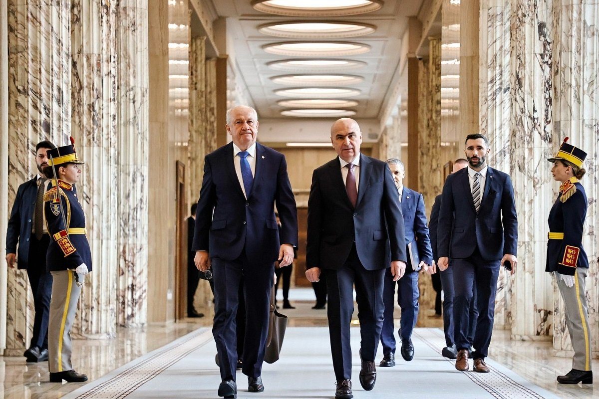 Premierul Republicii Moldova, Alexandru Munteanu, Efectuează o Vizită Oficială în România Premierul Republicii Moldova, Alexandru Munteanu, va efectua o vizită oficială în România marți, conform informațiilor obținute de la surse guvernamentale