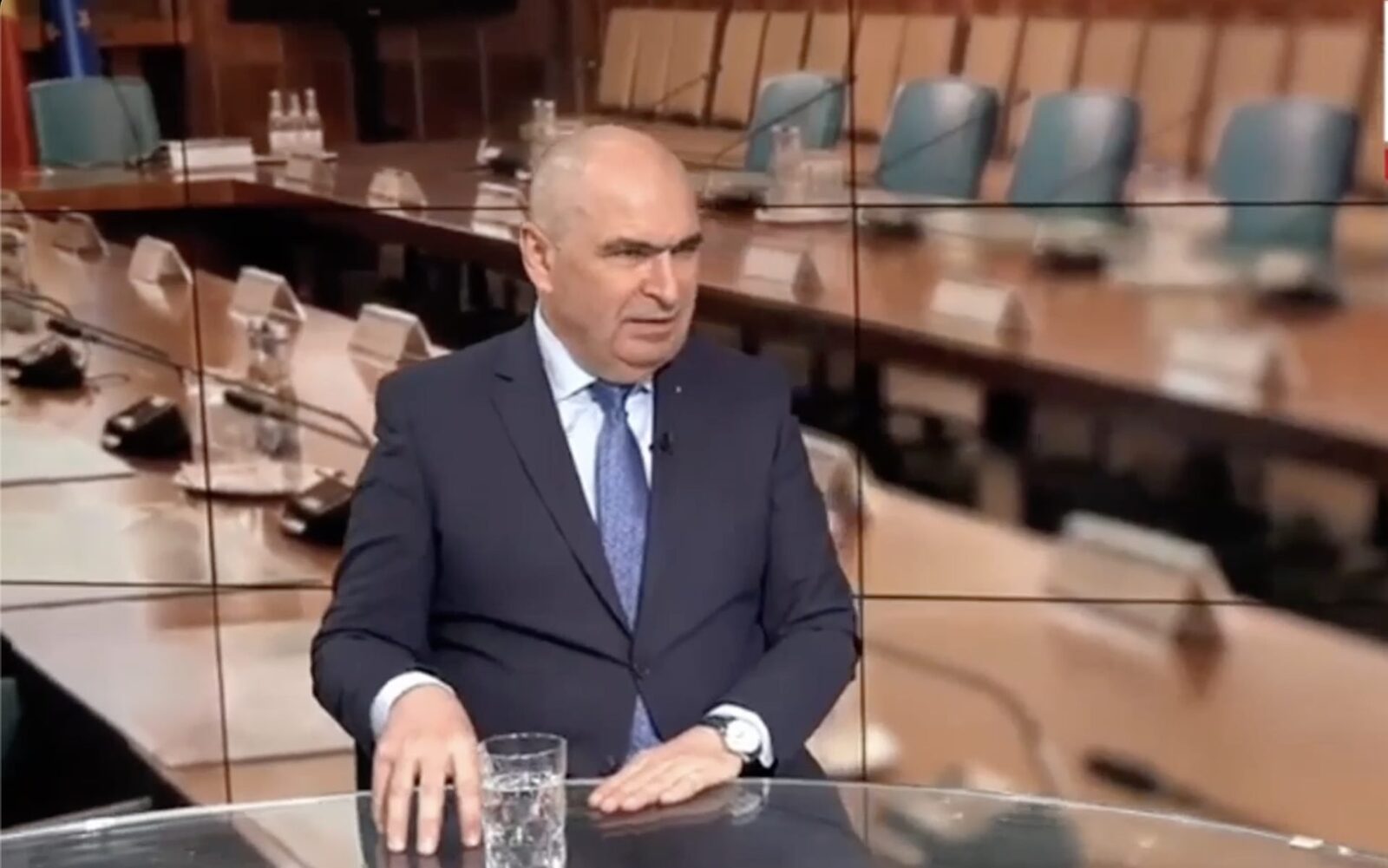 Bolojan: Nu s-a opus interzicerii colaborării PNL-AUR. Coaliție PSD, după Paște?