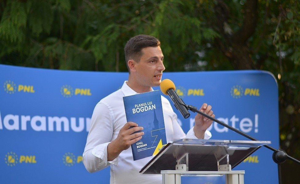 Bogdan acuză PSD de răspândirea de informații false Deputatul PNL Ionel Bogdan a respins categoric acuzațiile privind presupuse „negocieri secrete” între liberali și AUR, catalogând afirmațiile ca fiind „fake news” lansate de PSD