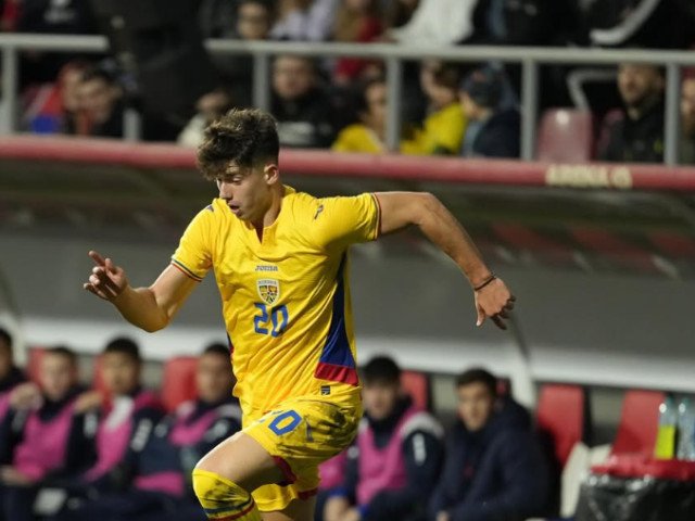 Surprizele lui Lucescu: Străini printre convocații pentru România Mircea Lucescu, selecționerul Turciei, a stârnit o serie de surprize prin convocările pentru meciul amical cu România