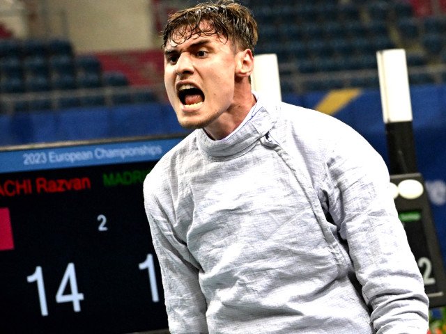 Argint pentru România la Campionatul Mondial de Polo pe Apă de la Budapesta Echipa națională de polo pe apă a României a obținut medalia de argint la Campionatul Mondial de la Budapesta, după ce a pierdut finala în fața Franței