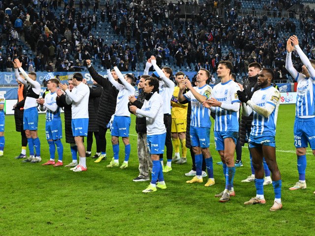 Șoc la Craiova: Un antrenor de la FCSB, pe pistă Universitatea Craiova se pregătește pentru o schimbare majoră la finalul sezonului