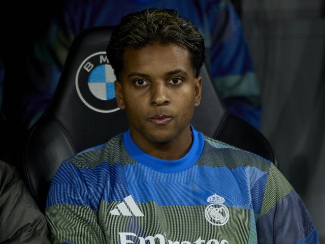 Rodrygo, lovit crunt de ghinion: Ratează restul sezonului și Cupa Mondială Atacantul brazilian al lui Real Madrid, Rodrygo Goes, a primit o veste cumplită: va rata tot restul sezonului și, implicit, participarea la Cupa Mondială
