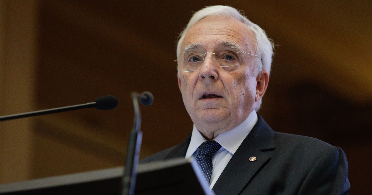Deepfake cu Isărescu: Nouă tentativă de fraudă financiară, avertizează experții BNR.