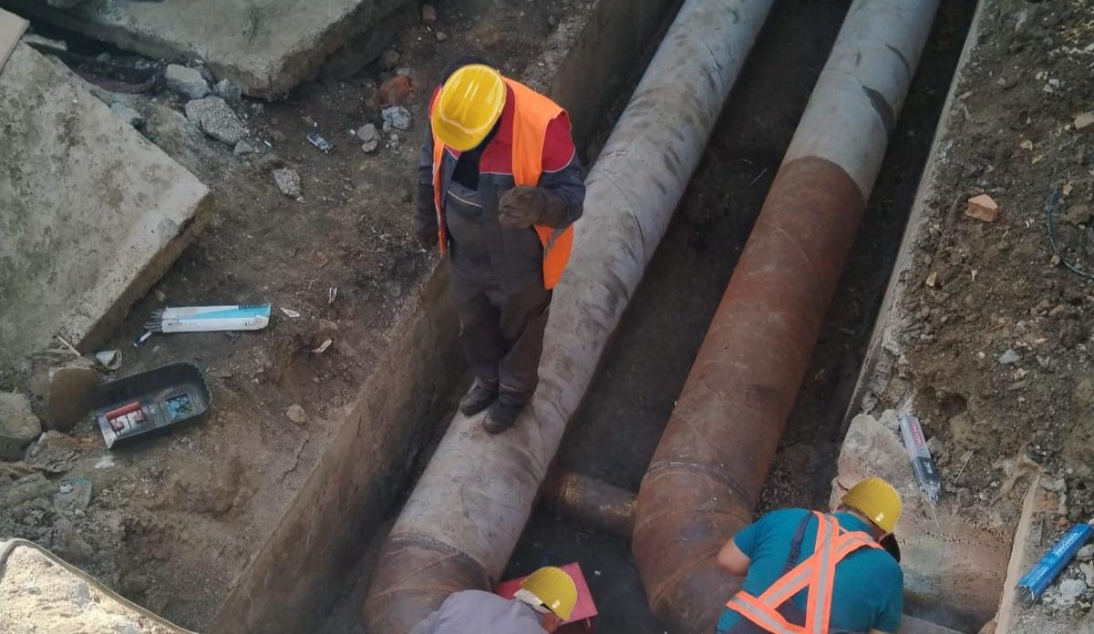 Bucureștiul investește aproape 60 de milioane de euro în modernizarea rețelei de termoficare Consiliul General al Municipiului București va supune la vot, în ședința din 2 aprilie, un proiect de hotărâre privind continuarea modernizării sistemului de termoficare