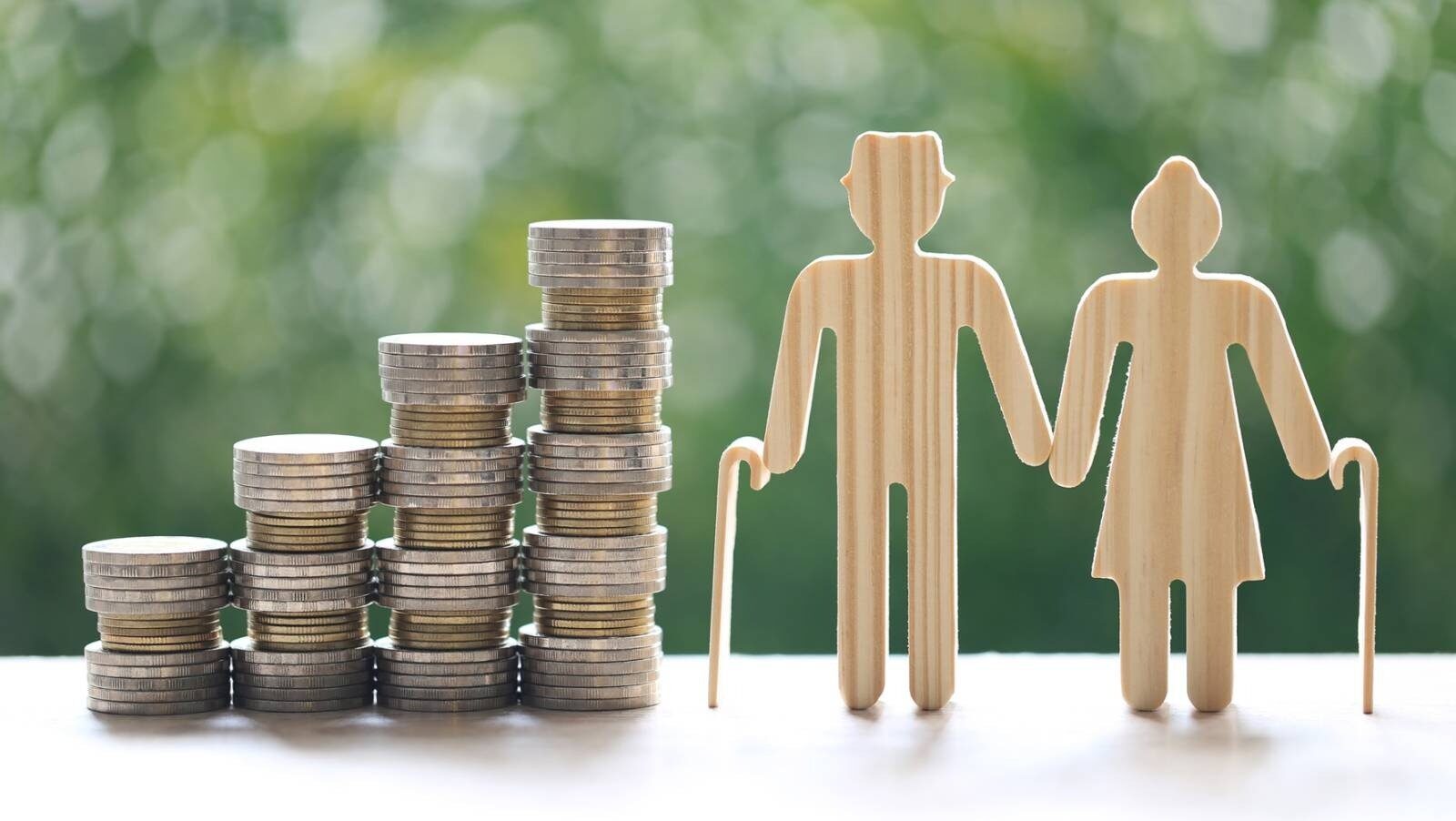 Care sunt diferențele majore între pensiile de stat și private?