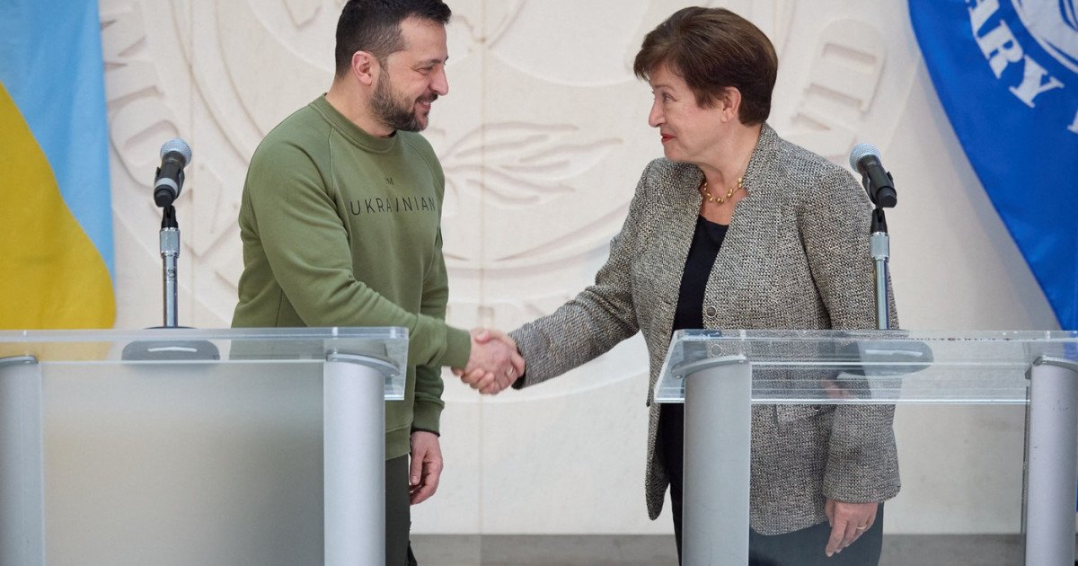 FMI aprobă program financiar pe 4 ani pentru susținerea economiei ucrainene.