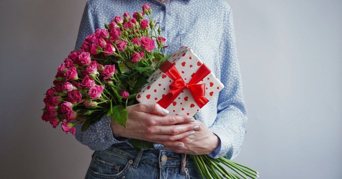 8 Martie 2026: Idei de cadouri pentru a celebra femeile din viața noastră Ziua de 8 Martie, sărbătorită anual, se apropie cu pași repezi, iar căutarea cadoului perfect pentru femeile speciale din viața noastră începe