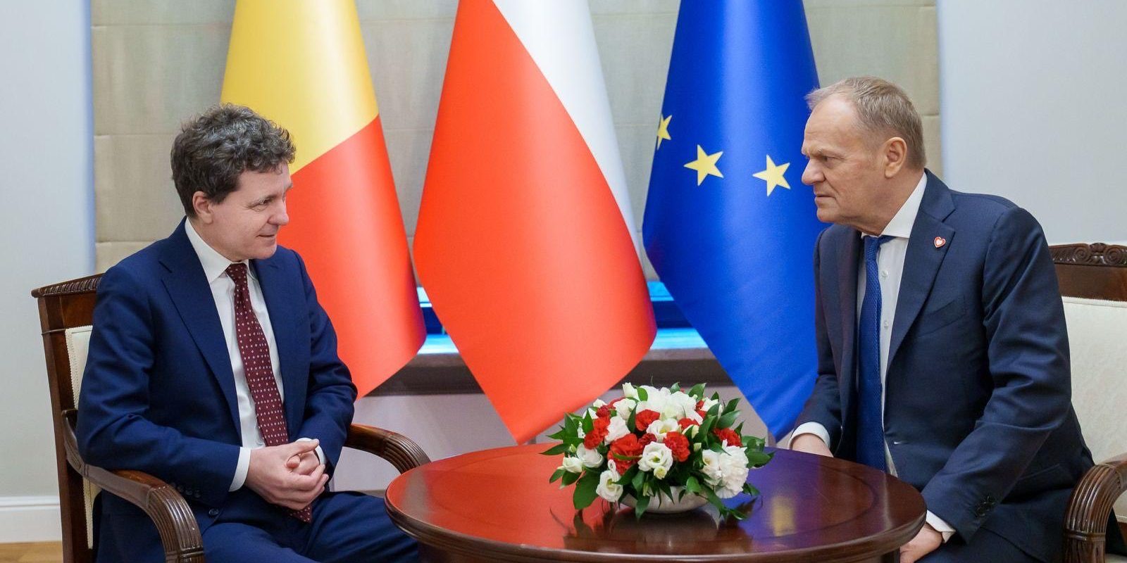 Nicușor Dan, la Varșovia: Discuții cu Donald Tusk despre securitate și viitorul european Primarul general al Capitalei, Nicușor Dan, efectuează o vizită oficială în Polonia, unde a avut o întrevedere cu premierul polonez, Donald Tusk