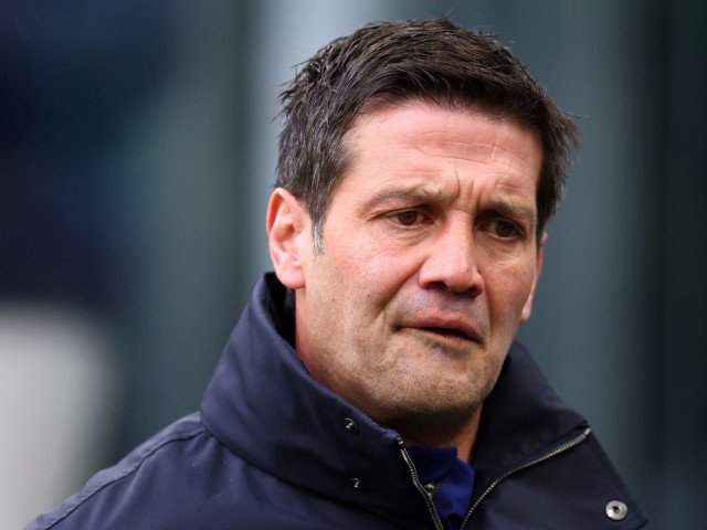 Cristi Chivu, notat cu indulgență după meciul slab al Interului Fostul fundaș român Cristi Chivu a primit o notă modestă din partea presei italiene, după ce echipa antrenată de el, Inter Milano, a înregistrat un rezultat dezamăgitor