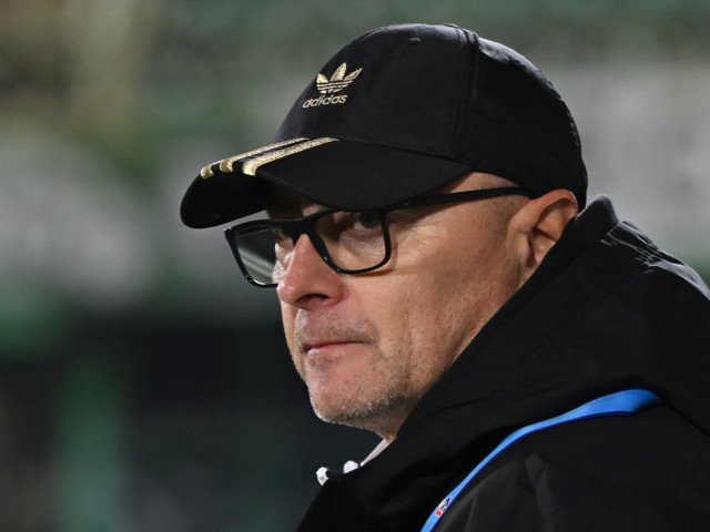 Leo Grozavu, demis de la FC Botoșani; Valeriu Iftime a găsit înlocuitor Leo Grozavu nu mai este antrenorul echipei FC Botoșani
