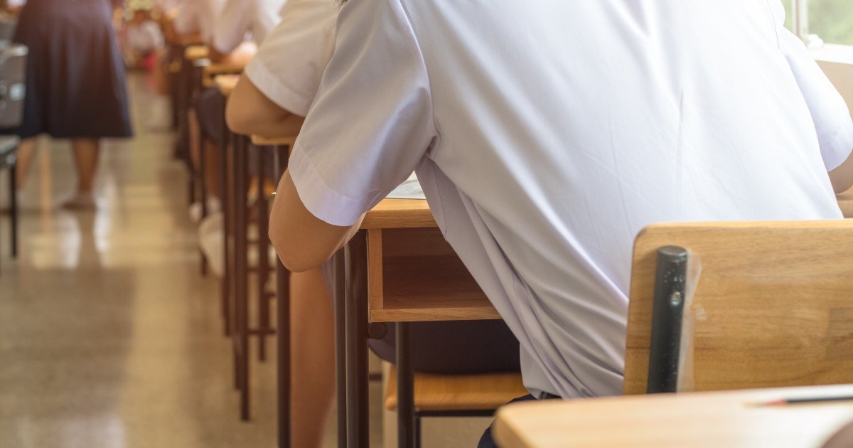 Elevii de clasa a VIII-a au susținut proba la matematică din cadrul simulării Evaluării Naționale 2026, marți, 17 martie