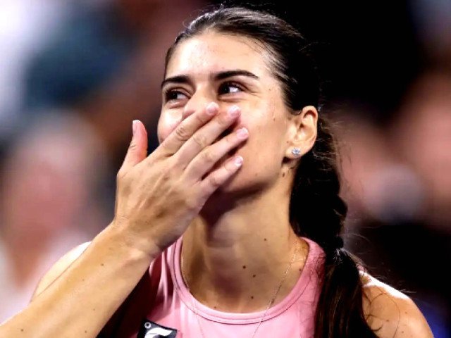 Sorana Cîrstea, victorie la Indian Wells și acces în turul trei Sorana Cîrstea a reușit să se califice în turul al treilea al turneului de la Indian Wells, după ce a învins-o pe americanca Bernarda Pera, scor 6-3, 6-1