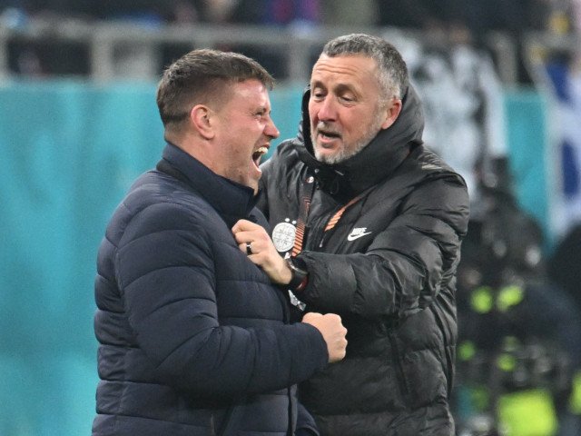 Pintilii, aproape de revenirea la fcsb? Anunțul lui mm stoica Mihai Pintilii, fost căpitan al FCSB, este așteptat să revină în cadrul clubului, conform unei declarații făcute de managerul general, Mihai Stoica