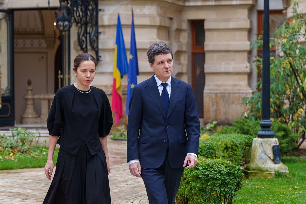 Prima Doamnă a României, la un eveniment organizat de Melania Trump în Statele Unite Carmen Iohannis va participa la un eveniment internațional organizat în Statele Unite ale Americii, la inițiativa fostei prime doamne a Statelor Unite, Melania Trump
