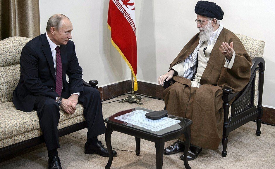 Putin felicită Iranul de Nowruz și subliniază parteneriatul cu Teheranul Președintele Rusiei, Vladimir Putin, a transmis felicitări liderilor de la Teheran cu ocazia sărbătoririi Nowruz, Anul Nou persan, reiterând angajamentul Rusiei de a rămâne un ”prieten loial și un partener de încredere” pentru Iran, a anunțat sâmbătă Kremlinul