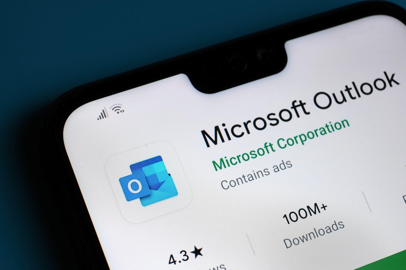 Quick Steps: Comanda rapidă pentru un inbox mai organizat în Outlook Funcția „Quick Steps” din Outlook promite să transforme modul în care gestionăm emailurile, automatizând acțiunile repetitive