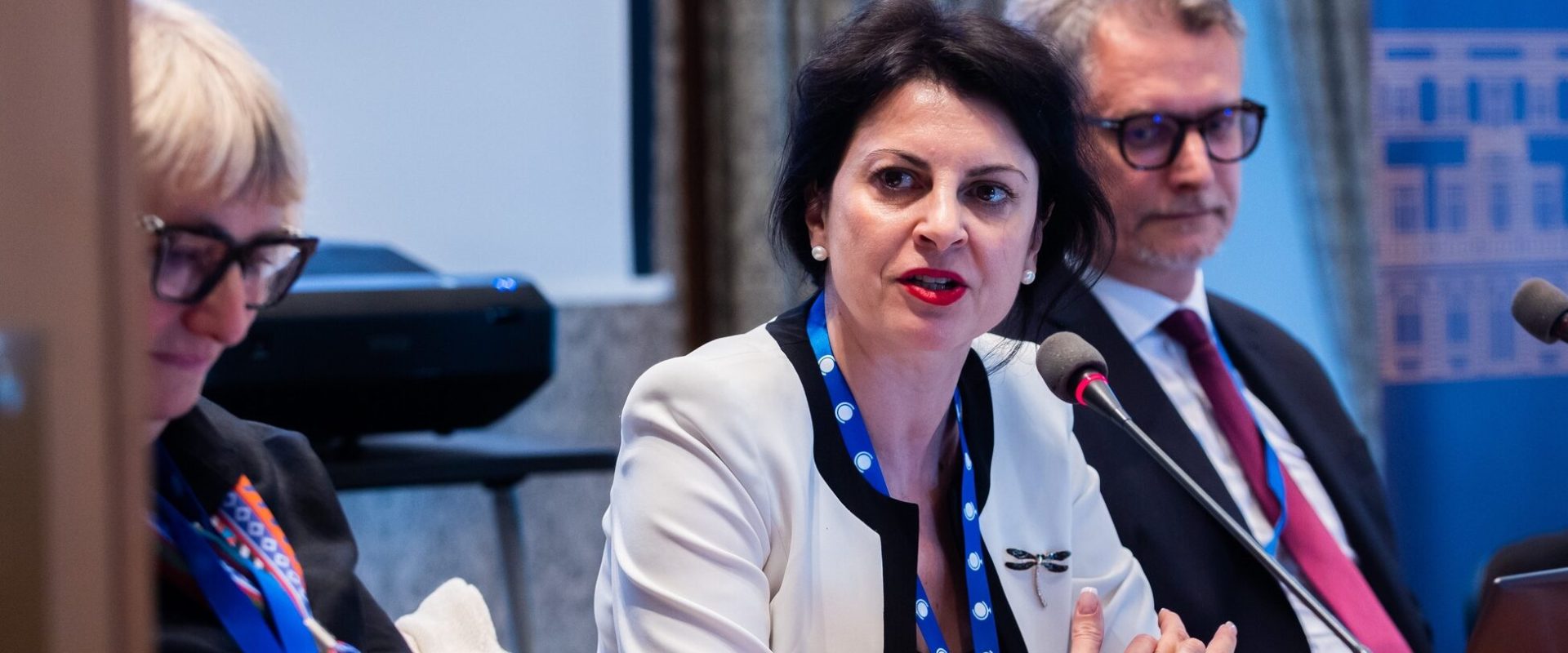Judecătoarea Ramona Milu critică lipsa de transparență în cadrul CSM Judecătoarea Ramona Milu, membră a Consiliului Superior al Magistraturii (CSM), a atras atenția asupra unor aspecte critice legate de funcționarea instituției