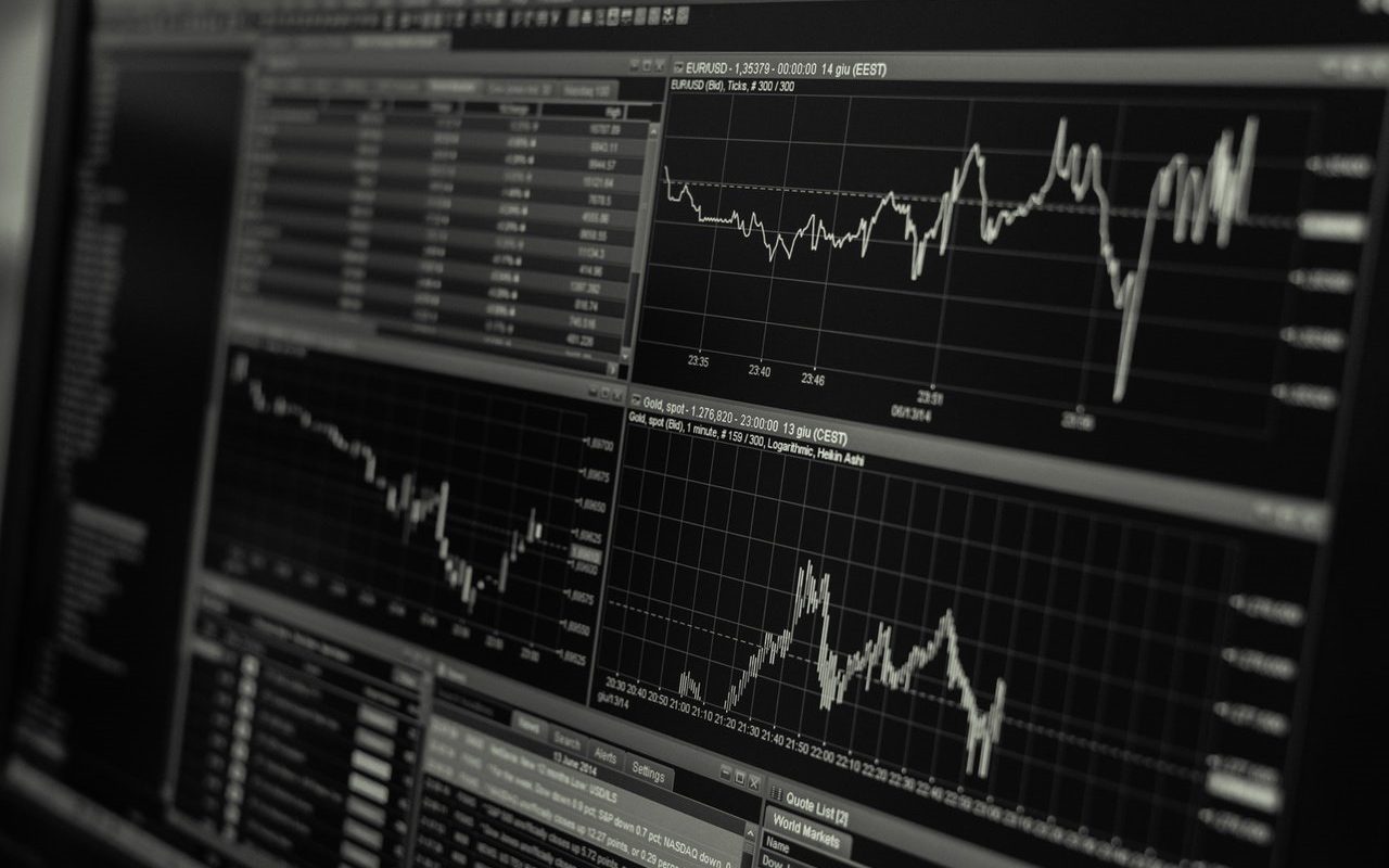 România, confirmată la BBB de agenția japoneză JCR; perspectivă stabilă Agenția de rating japoneză Japan Credit Rating Agency (JCR) a reconfirmat vineri, 27 martie, ratingul de țară al României la BBB (pentru valută) și BBB+ (pentru moneda locală)