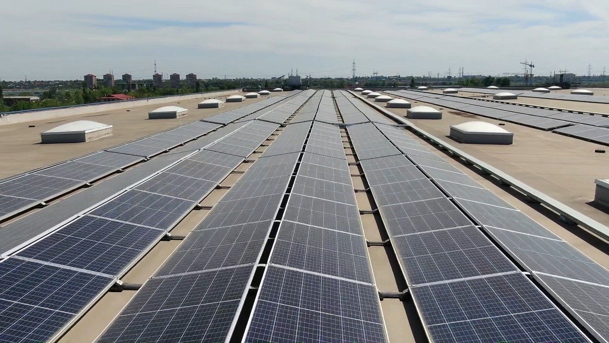 Norvegienii investesc masiv în energia regenerabilă din Statele Unite Fondul suveran de investiții al Norvegiei, cel mai mare din lume, a intrat pe piața de energie regenerabilă din Statele Unite
