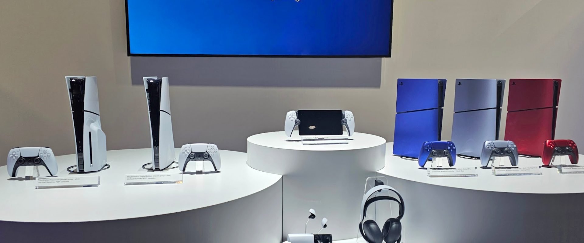 PlayStation 5 se scumpește din nou: Cât vor plăti gamerii pentru noua generație Sony a anunțat o nouă majorare de preț pentru consolele PlayStation 5, lovind puternic în buzunarele gamerilor